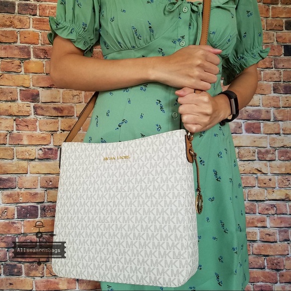 🔽 Michael Kors Jet set travel large messenger - Picture 3 of 8